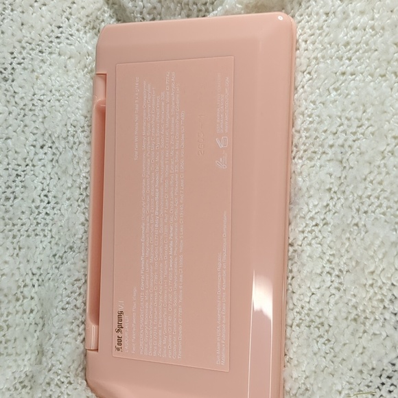 Artist Couture Love Sprung Face Palette Vol. I, 3pods x 4g/14oz - Picture 6 of 8